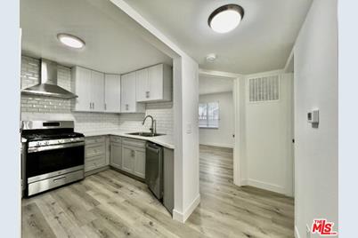 4310 Russell Ave #7 - Photo 1