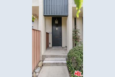 11260 Overland Ave #19A - Photo 1