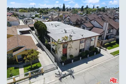 2938 E 60th Pl, Huntington Park, CA 90255 - Photo 1