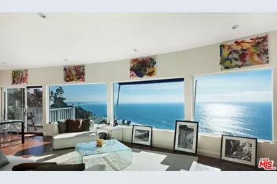 17774 Tramonto Dr, Pacific Palisades, CA 90272 - Photo 1