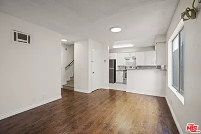 1418 S Bentley Ave #202, Los Angeles, CA 90025 - Photo 1
