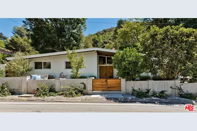 3380 Mandeville Canyon Rd, Los Angeles, CA 90049 - Photo 1