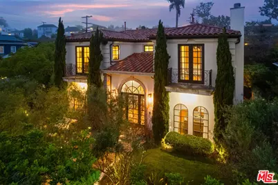 592 Radcliffe Ave, Pacific Palisades, CA 90272 - Photo 1