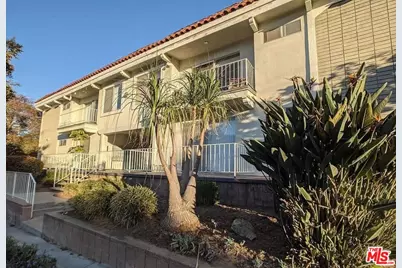 440 Raymond Ave #6, Santa Monica, CA 90405 - Photo 1