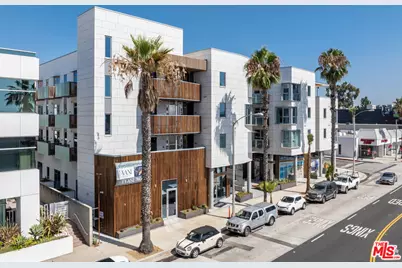 3223 Wilshire Blvd #306, Santa Monica, CA 90403 - Photo 1