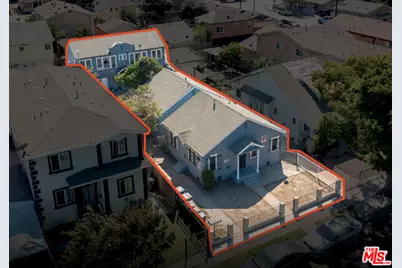 212 E 62nd St, Los Angeles, CA 90003 - Photo 1