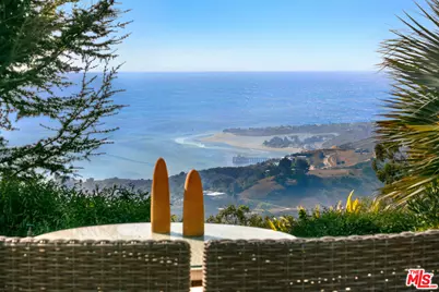 21877 Azurelee Dr, Malibu, CA 90265 - Photo 1