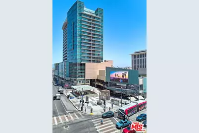 3785 Wilshire Blvd #703, Los Angeles, CA 90010 - Photo 1