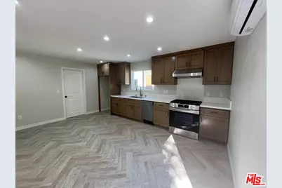 365 Charles St #1/4, Moorpark, CA 93021 - Photo 1