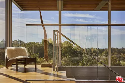 5924 Bonsall Dr, Malibu, CA 90265 - Photo 1