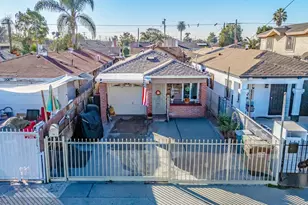 910 W Elm St, Compton, CA 90221 - Photo 1
