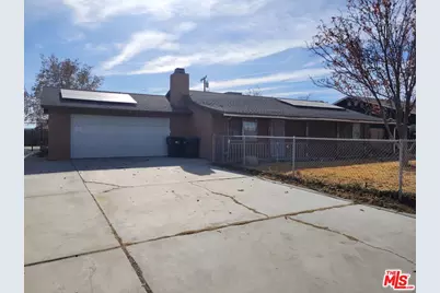 10632 Aspen Ave, California City, CA 93505 - Photo 1