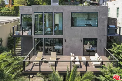 3840 Clayton Ave, Los Angeles, CA 90027 - Photo 1