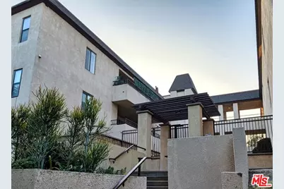 121 S Wilson Ave #205, Pasadena, CA 91106 - Photo 1