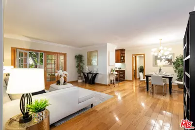 8550 Holloway Dr #201, West Hollywood, CA 90069 - Photo 1