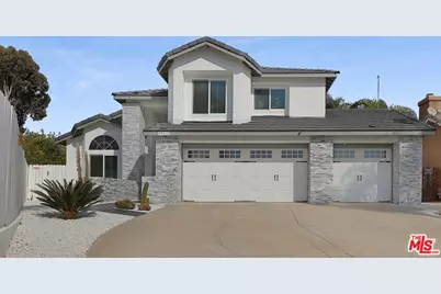 39665 Maple Leaf Ct, Murrieta, CA 92563 - Photo 1