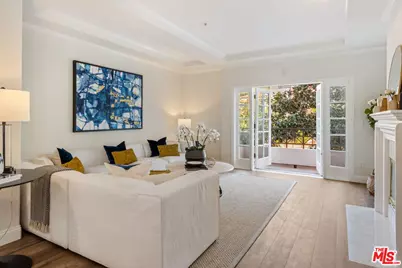 2015 S Beverly Glen Blvd #201, Los Angeles, CA 90025 - Photo 1