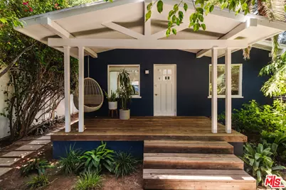 555 Indiana Ave, Venice, CA 90291 - Photo 1