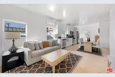 117 W Channel Rd #115, Santa Monica, CA 90402 - Photo 1