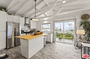 6712 S Culver Pl, Playa del Rey, CA 90293 - Photo 1