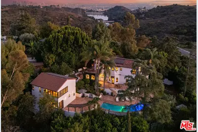 3527 Wonder View Dr, Los Angeles, CA 90068 - Photo 1