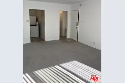 1736 N Garfield Pl #7, Los Angeles, CA 90028 - Photo 1