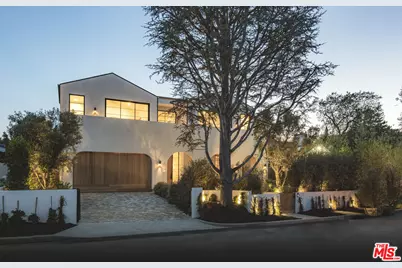 11916 Saltair Ter, Los Angeles, CA 90049 - Photo 1