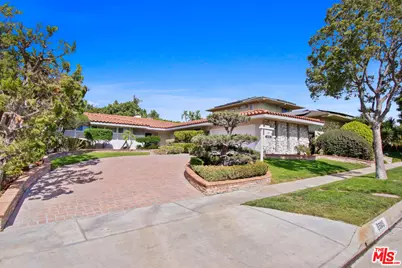 5505 W 62nd St, Los Angeles, CA 90056 - Photo 1