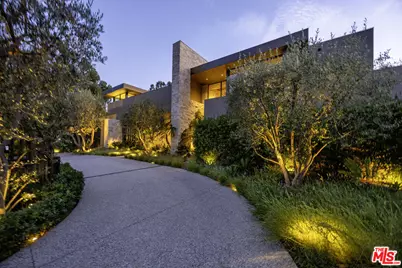 729 N Camden Dr, Beverly Hills, CA 90210 - Photo 1