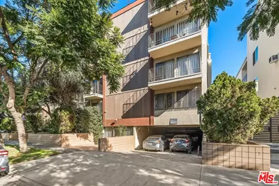 626 N Flores St, West Hollywood, CA 90048 - Photo 1