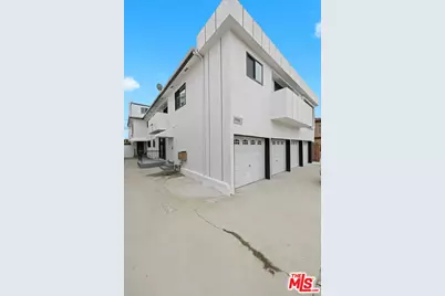 1546 S Hayworth Ave #3, Los Angeles, CA 90035 - Photo 1