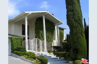 7900 Zeus Dr, Los Angeles, CA 90046 - Photo 1