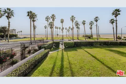 23 Sea Colony Dr, Santa Monica, CA 90405 - Photo 1