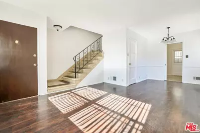 350 S Serrano Ave #354, Los Angeles, CA 90020 - Photo 1