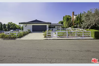 4137 Punta Alta Dr, Los Angeles, CA 90008 - Photo 1