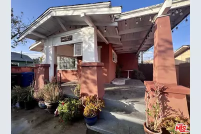 733 E 49th St, Los Angeles, CA 90011 - Photo 1