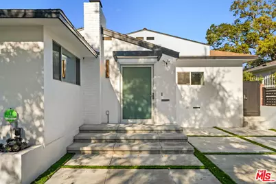 11367 Montana Ave, Los Angeles, CA 90049 - Photo 1