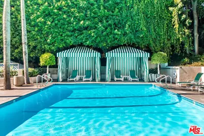 1131 Alta Loma Rd #117, West Hollywood, CA 90069 - Photo 1