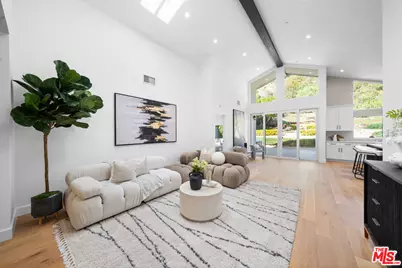 2101 Hollister Ter, Glendale, CA 91206 - Photo 1