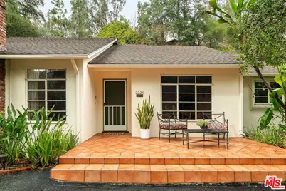 2225 E Chevy Chase Dr, Glendale, CA 91206 - Photo 1