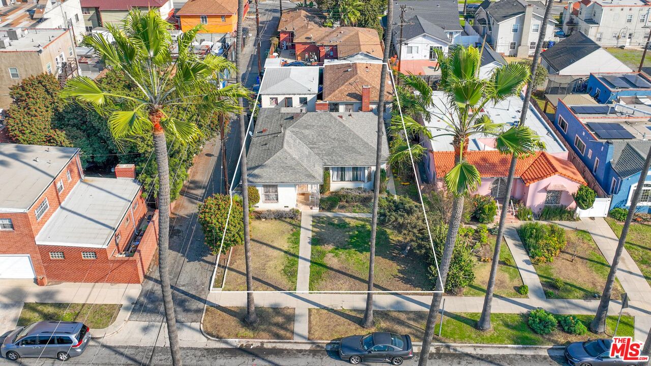 5418 S Rimpau Blvd, Los Angeles, CA 90043 - MLS 25495763 - Coldwell Banker