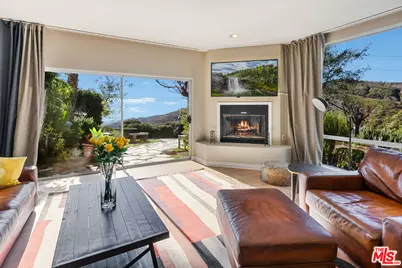 4350 Hillview Dr, Malibu, CA 90265 - Photo 1