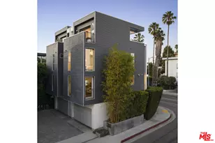 1001 N Crescent Heights Blvd, Los Angeles, CA 90046 - Photo 1