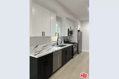 212 E 29th St #216, Los Angeles, CA 90011 - Photo 1