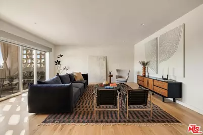 531 N Rossmore Ave #406, Los Angeles, CA 90004 - Photo 1