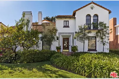 435 N Las Palmas Ave, Los Angeles, CA 90004 - Photo 1