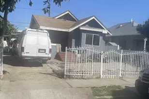 1353 E 41st Pl, Los Angeles, CA 90011 - Photo 1