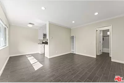 1015 Ashland Ave #2, Santa Monica, CA 90405 - Photo 1