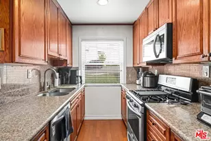 1306 Carmelita Ave, Redondo Beach, CA 90278 - Photo 1