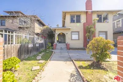 1734 S Hobart Blvd, Los Angeles, CA 90006 - Photo 1